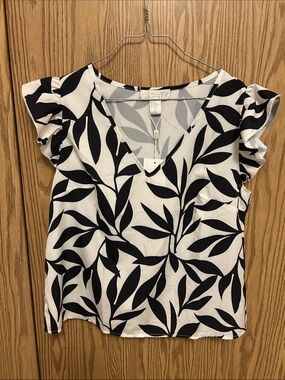 NWT Caroline Constas Black & White Leaf-Print V-Neck Flutter Sleeve Top medium